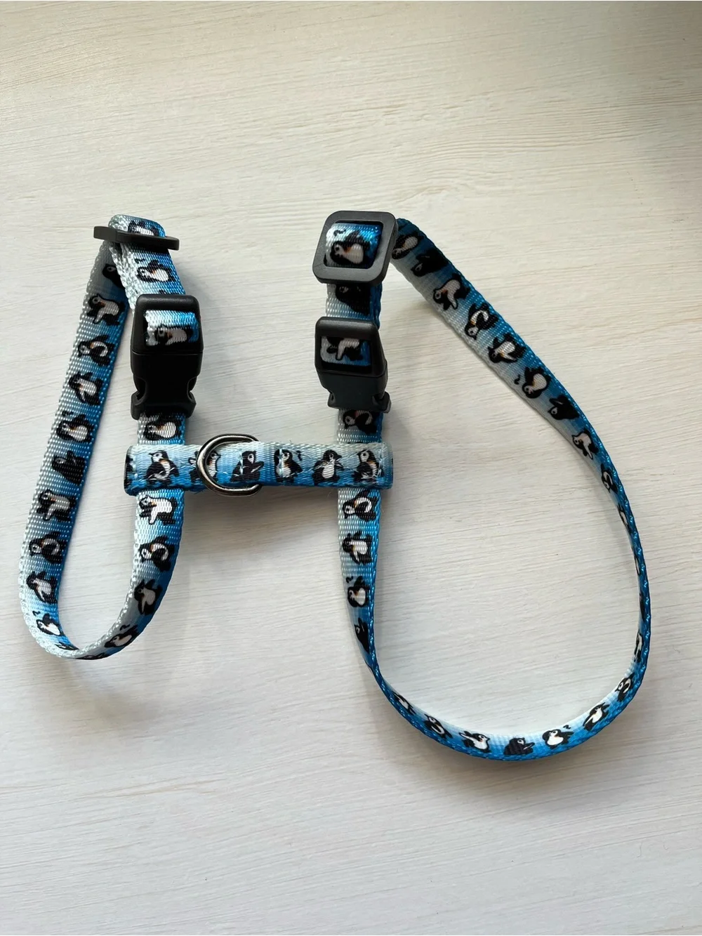 Penguin Dog Harness and Leash